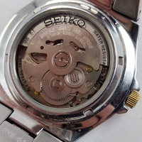 Seiko 5 7S36-02J0 Automatic Two Tone Stainless Steel Watch 23 Jewel Day Date