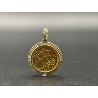 Ladies 22ct Yellow Gold 1901 Victoria Sovereign Coin Diamond Pendant