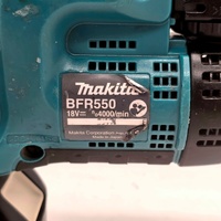 Makita BFR550 18V LXT Cordless Auto Feed Screw Gun with 5.0Ah Battery