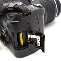 Nikon D40X 10.2MP DSLR Camera 18-55mm Lens Kit Bag Battery Charger Tripod