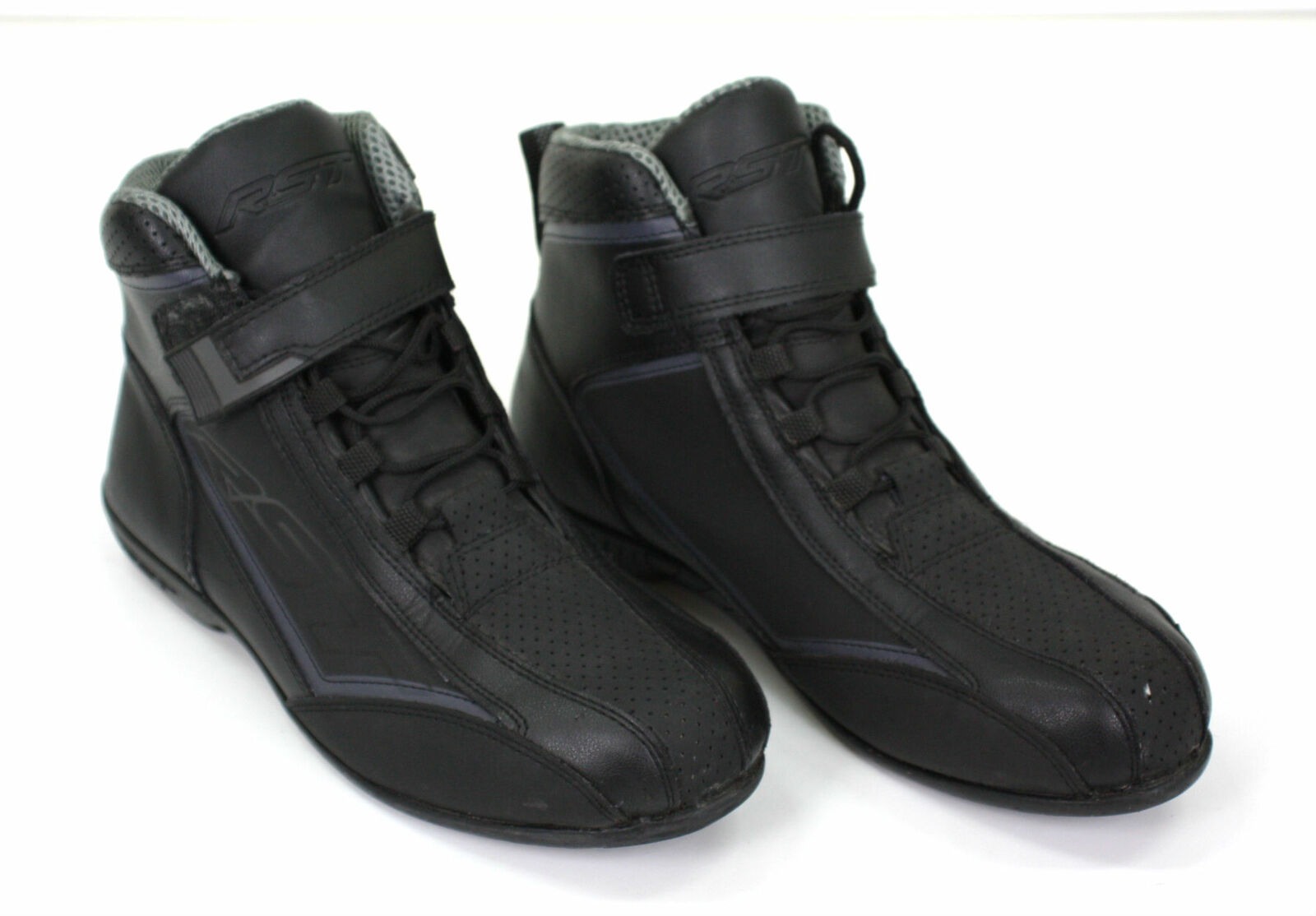 rst stunt boots