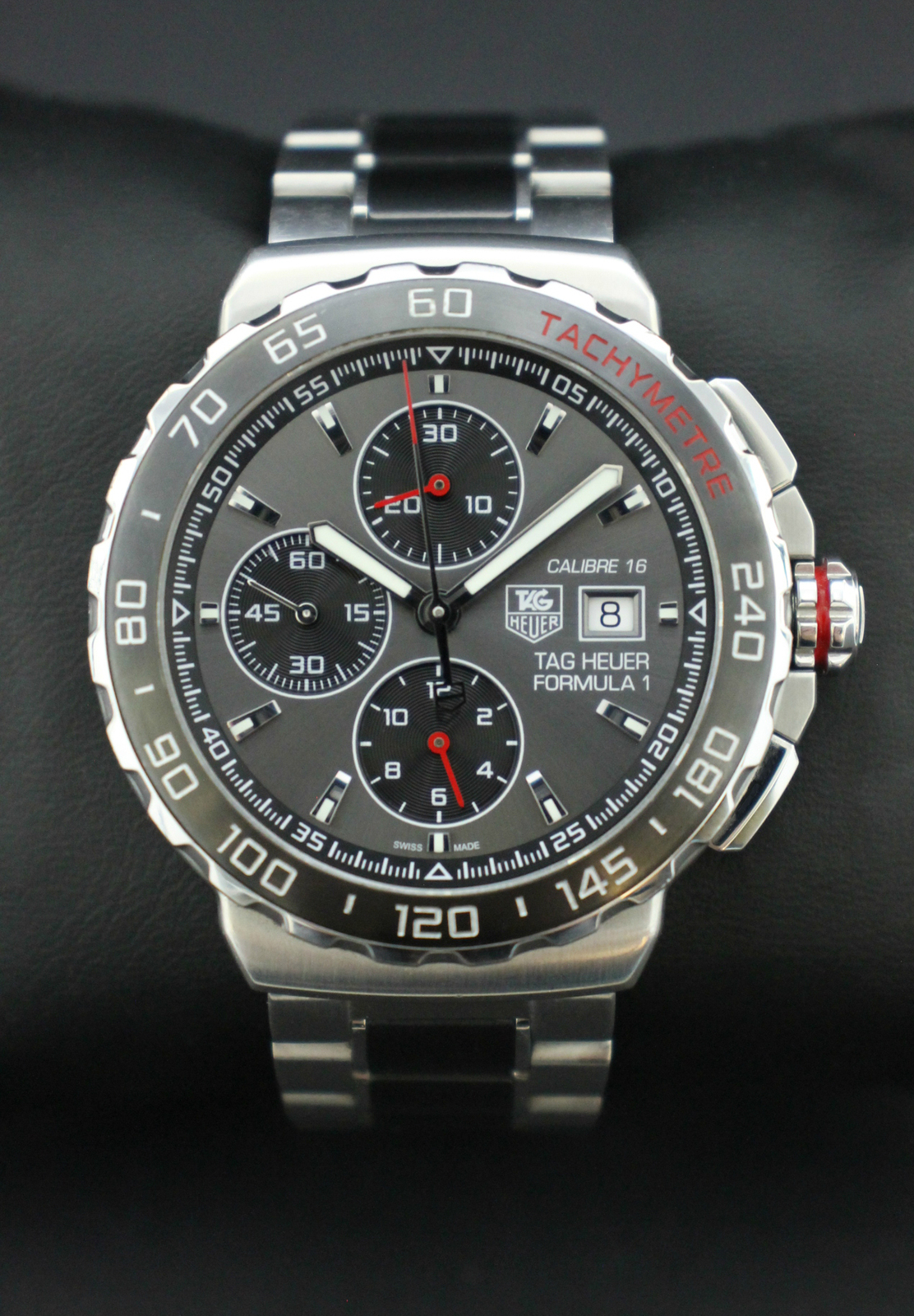 formula 1 calibre 16 automatic chronograph