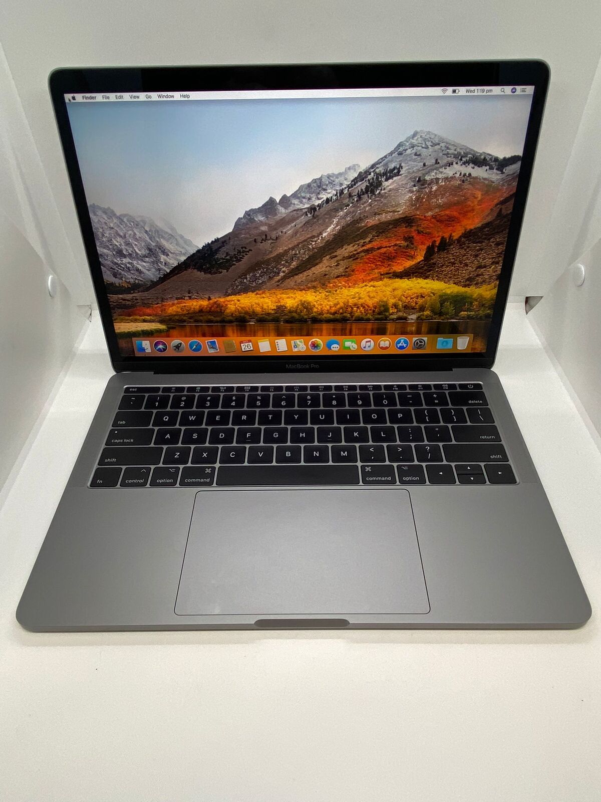 Apple A1708 MacBook Pro 2017 13” 8GB RAM 128GB HD Space ...