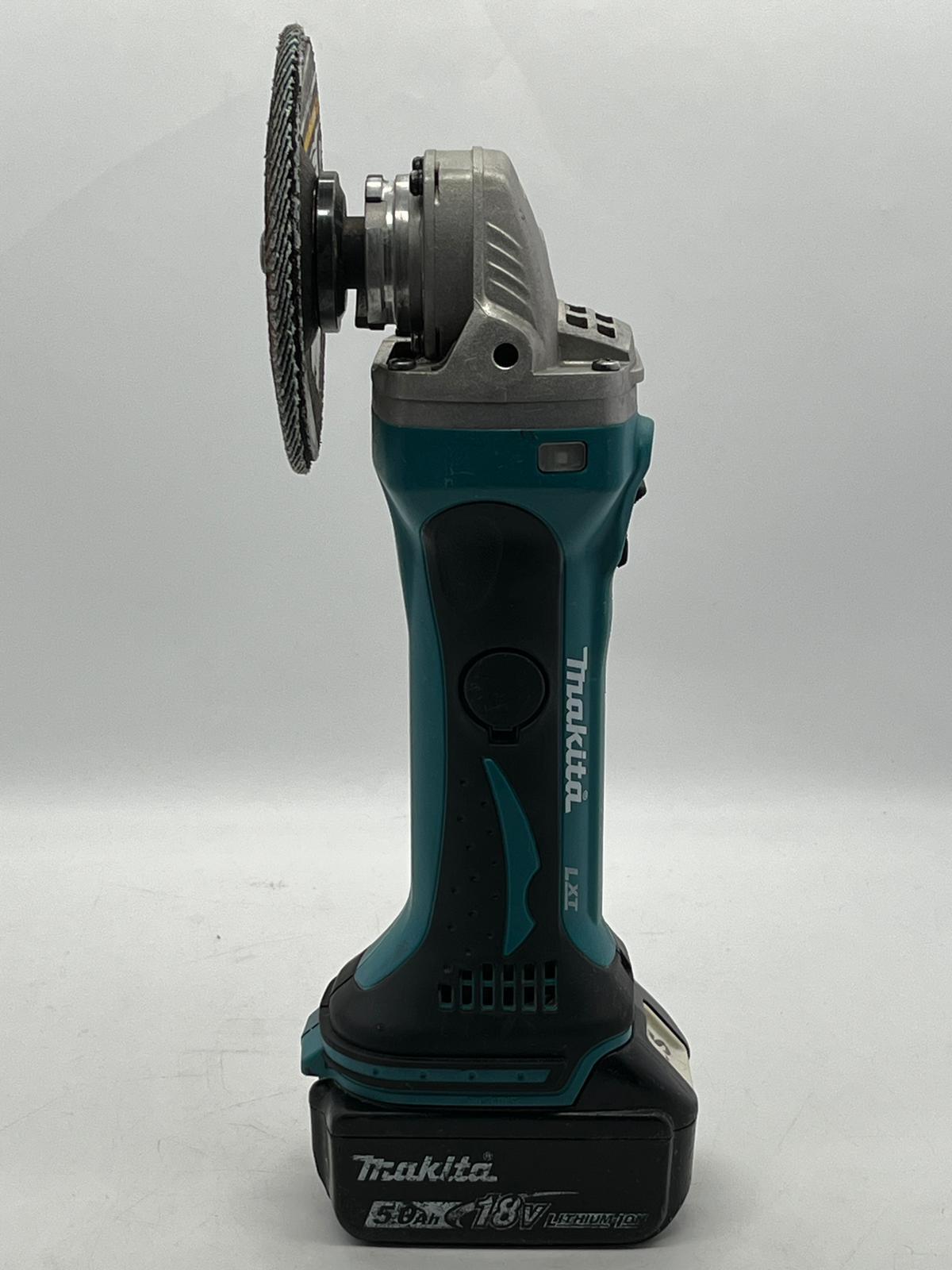Makita DGA452 Angle Grinder with 5.0Ah Battery Pre owned