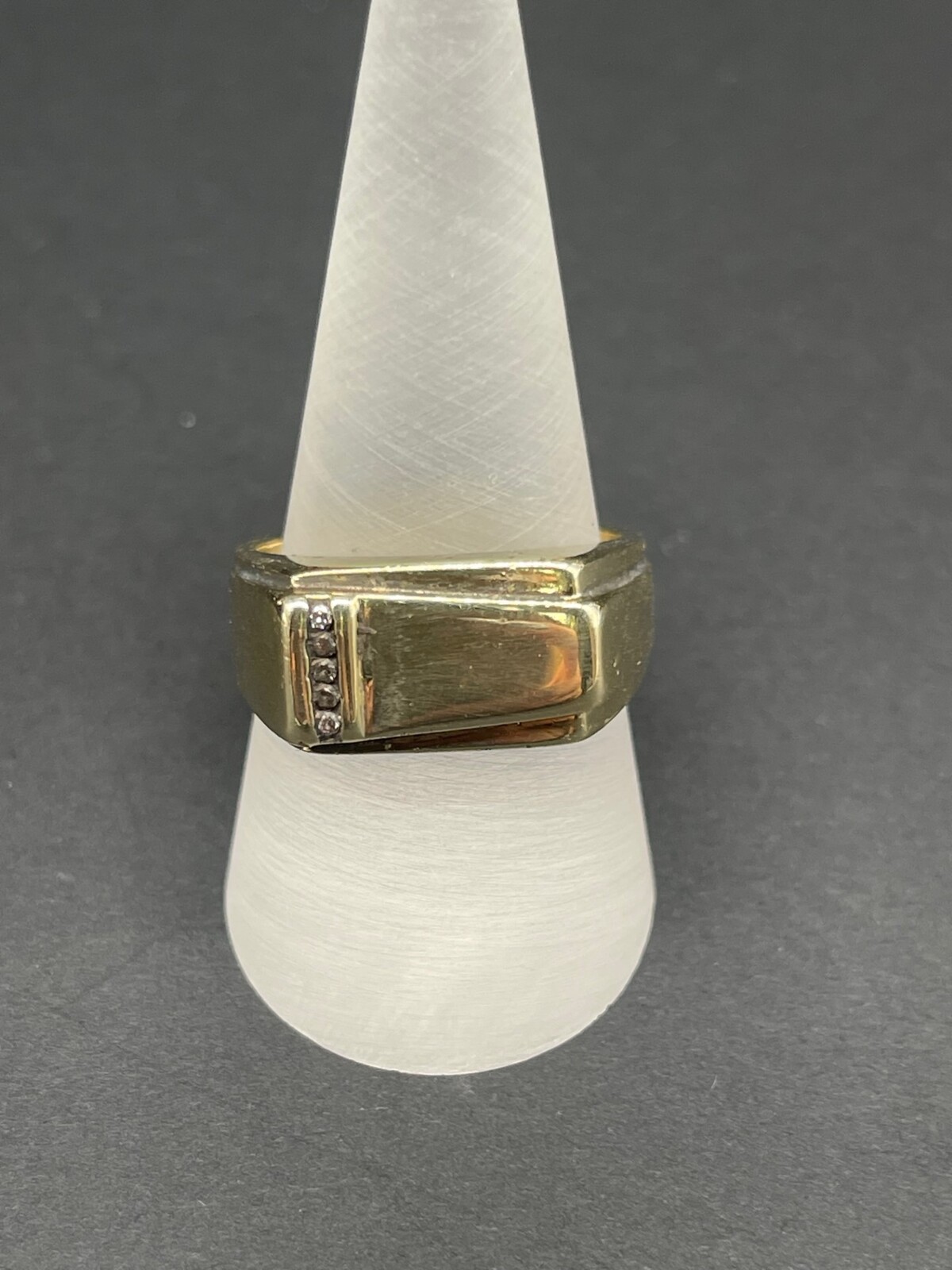 Pre owned mens rings discount