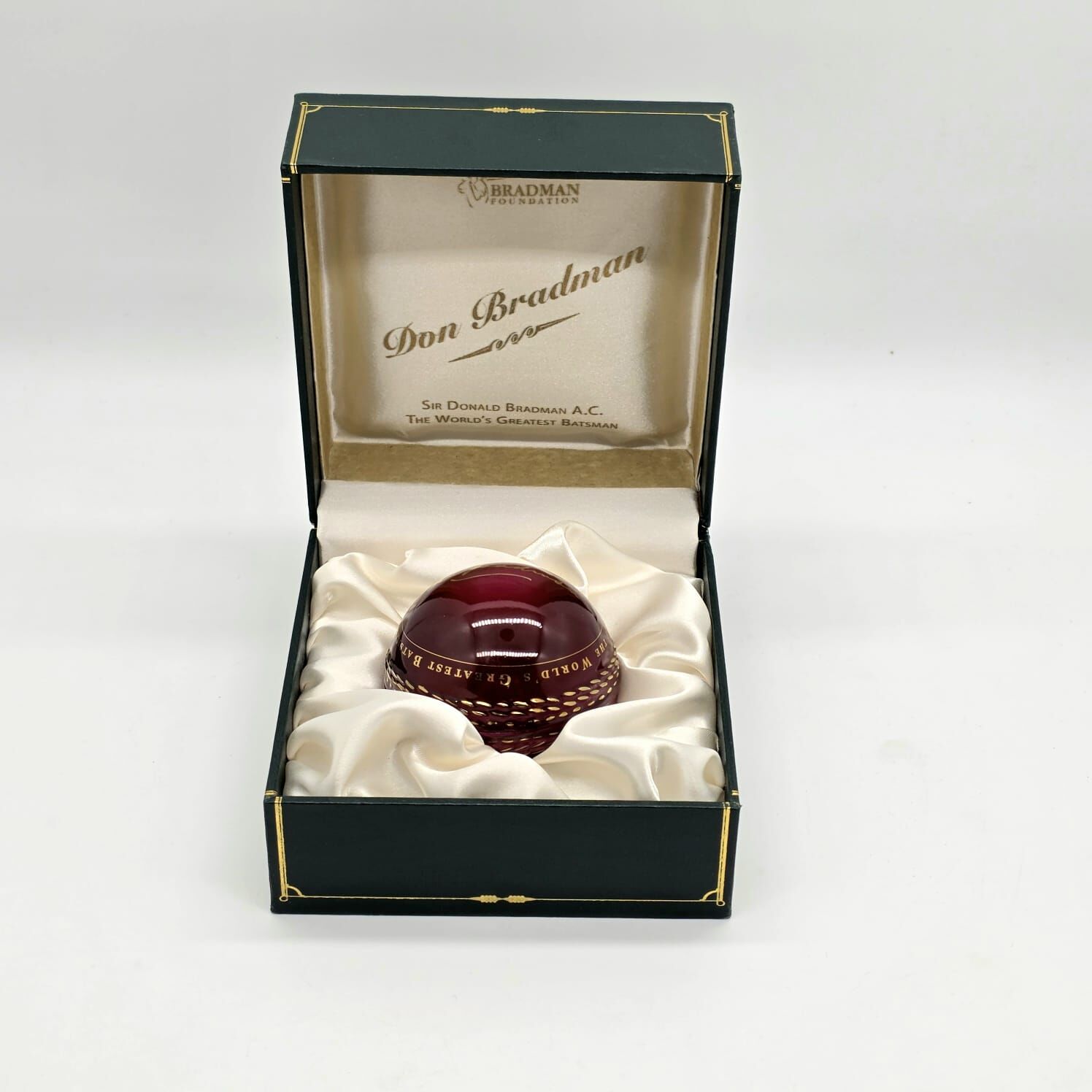 Don Bradman Centenary Limited Edition 129/1500 Ball No Certificate