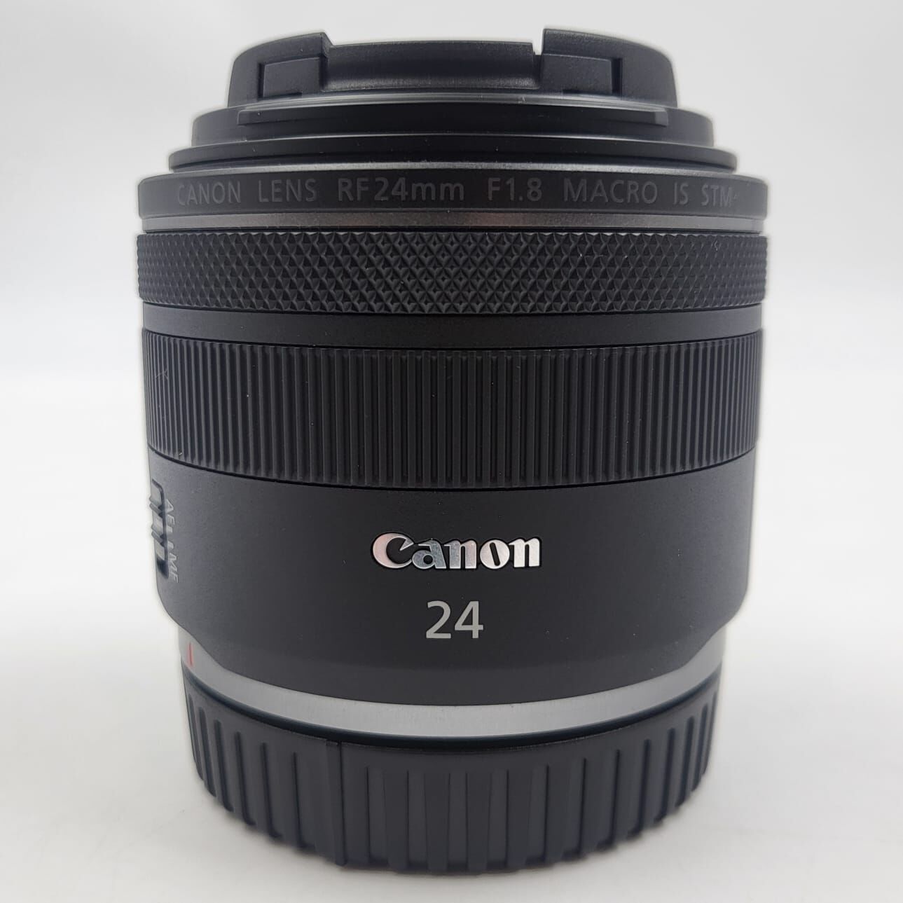 Canon RF 24mm f/1.8 Macro IS STM Lens