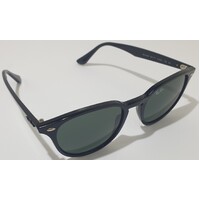 Ray-Ban RB4259 51:20 One Size Sunglasses - Green & Black