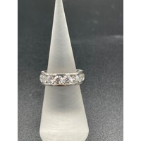 Ladies Solid 9ct White Gold CZ Ring Fine Jewellery 7.5 Grams Size UK K 1/2