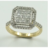 Ladies 18ct Yellow & White Gold Diamond Halo Dress Ring (Pre-Owned)