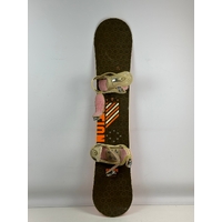 Option Snowboard Pro with Foot Bindings High-Performance Snowboarding Equipment