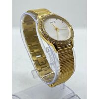 Guess Ladies Chelsea W0647L7 Gold Mesh Bracelet Watch (Pre-Owned)