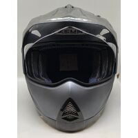 ZEUS Helmet Racing Helmet 2100B Size Large with Clear Visor (Pre-Owned)