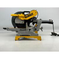DeWalt DWS780-XE 12" Double Bevel Sliding Compound Miter Compact Powerful