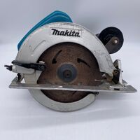 Makita 5740NB 185mm Corded 1050W Circular Saw with Handle (Pre-owned)