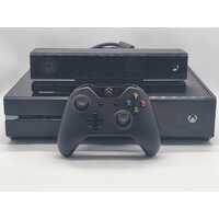 Microsoft Xbox One Console 500GB with Kinect + Controller and Cables (Pre-owned)