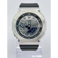 Casio G-Shock GM-2100 Men’s Black Silver Watch 200m WR with Tin Case and Box