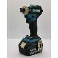 Makita DTD172 18V Cordless Impact Driver with 5.0Ah Battery (Pre-owned)
