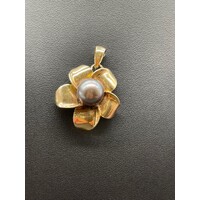 Ladies 14ct Yellow Gold Black Pearl Flower Pendant (Pre-Owned)