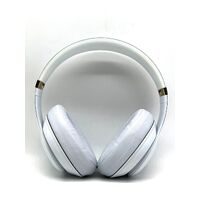 Beats Studio3 Wireless Over-Ear Headphones White and Gold (New Never Used)
