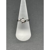 Ladies White Platinum Solitaire Diamond Ring