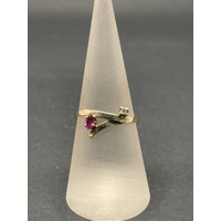 Ladies 9ct Yellow Gold Red Gemstone and Diamond Ring