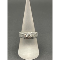 Ladies 9ct White Gold Diamond Ring