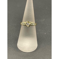 Ladies 18ct Yellow Gold Diamond Ring