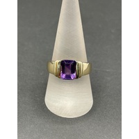 Ladies 9ct Yellow Gold Purple Gemstone Ring
