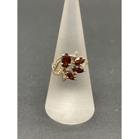 Ladies 9ct Yellow Gold Red Gemstones and Diamonds Ring