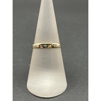 Ladies 9ct Yellow Gold 3 Stone Diamond Ring