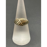 Ladies 9ct Yellow Gold Cross Over Pattern Ring