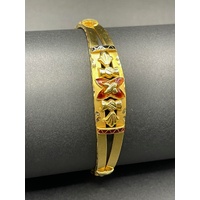 Ladies 23ct Yellow Gold Round Pattern Bangle