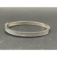 Ladies 925 Sterling Silver Oval Hinged Cubic Zirconia Bangle