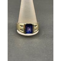 Unisex 9ct Yellow Gold Blue Gemstone and Diamond Ring
