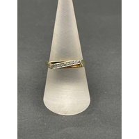 Mens 9ct Yellow Gold Diamond Signet Ring