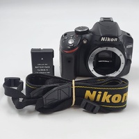 Nikon D3200 DSLR Camera Body Low Shutter Count 2188 Strap and Battery
