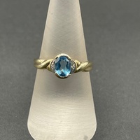Ladies 9ct Yellow Gold Blue Gemstone and Diamond Ring