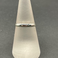 Unisex 9ct White Gold Band Ring