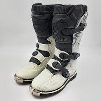 O'Neal Element Youth MX Boots White Black Size 2 US 34 EU Motocross