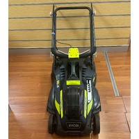 Ryobi RLM36BL 46cm Brushless 36V Lawn Mower with 6.0Ah Battery and Charger