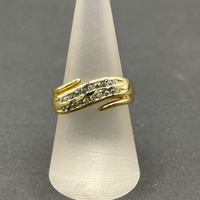 Ladies 18ct Yellow Gold Natural Diamond Ring