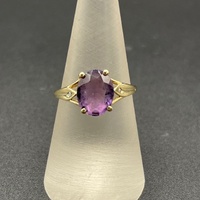 Ladies 9ct Yellow Gold Purple Gemstone Ring