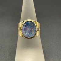 Ladies 9ct Yellow Gold Opal Stone Ring