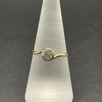 Ladies 10ct Yellow Gold Natural Diamond Cluster Ring