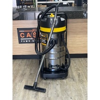 UNIMAC UM-10S 2400W 100L 50Hz Wet Dry and Vacuum with Attachments