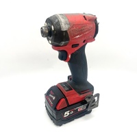 Milwaukee M18 FID8 18V Fuel 1/4 Inch Hex Impact Driver with 5.0Ah Battery