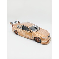 Classic Carlectables 1:18 Craig Lowndes 100 Race Wins Holden VF Commodore