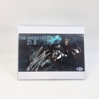 Beckett 2019 The Undertaker 21-0 Signed WWE Photo COA Authentic