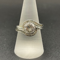 Ladies 925ct Sterling Silver CZ Bridal Ring Set
